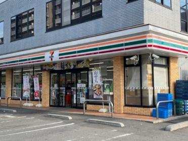 セブンイレブン大井町東久保店：414m