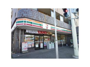 デイリーヤマザキ東船橋駅北口店：603m