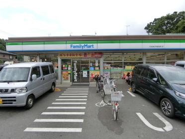 ファミリーマート杉並清水早稲田通り店：439m