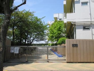 江戸川区立宇喜田小学校：473m