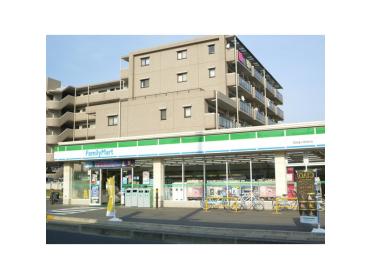 ファミリーマート四街道小学校前店：563m