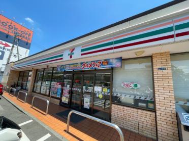 セブンイレブン 川崎小向東店：188m