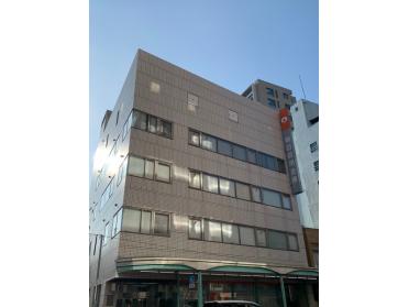 朝日信用金庫合羽橋支店：116m