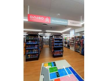 DAISO ドンキホーテ成増店：360m