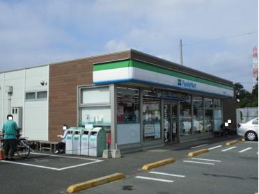 FamilyMart：620m