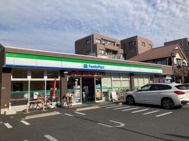 ファミリーマート江戸川西小岩五丁目店：617m