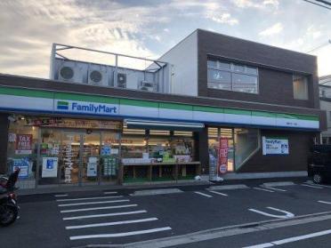 ファミリーマート豊島千早一丁目店：360m