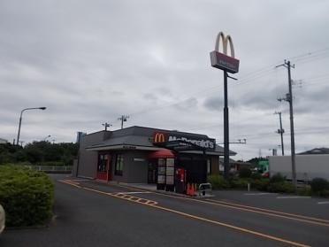 マクドナルド：350m