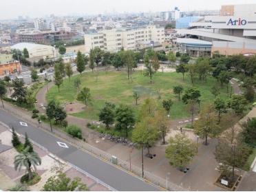 西新井さかえ公園：475m