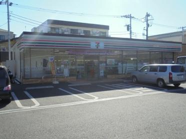 セブンイレブン江戸川船堀西店：44m