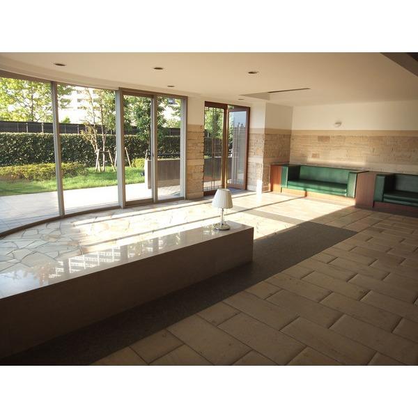 エントランスロビー