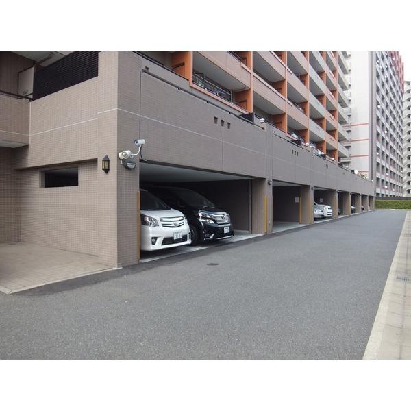 駐車場１００%完備（別途契約）