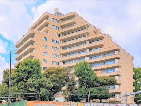 総戸数92戸　「代官山」駅徒歩10分
