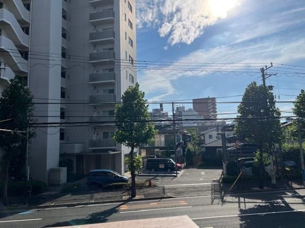 エントランス全景