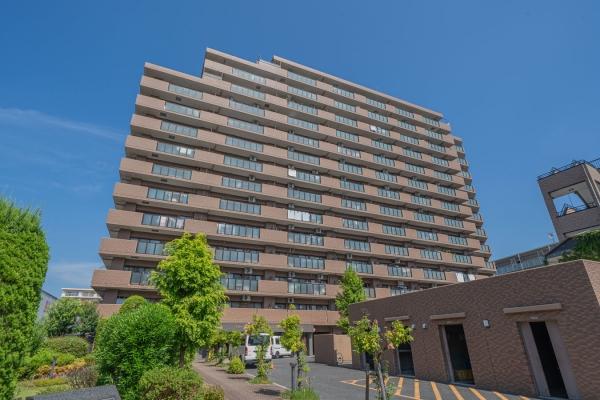 地上１４階建て総戸数９９戸