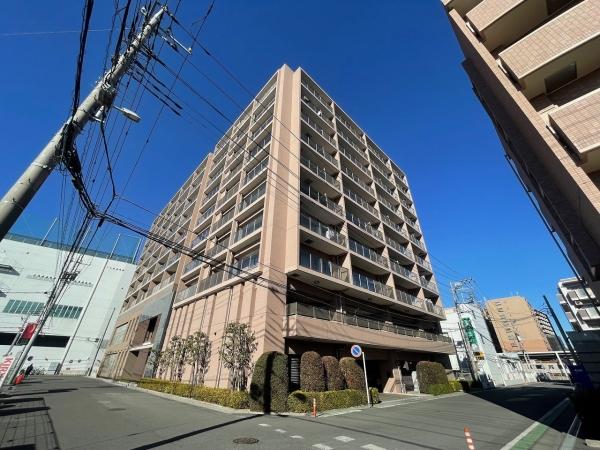 西口・ロータリーに面する2007年築複合マンション