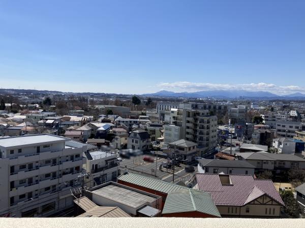 南側バルコニーからの眺望　眺望は永続的に保証するものではございません。
