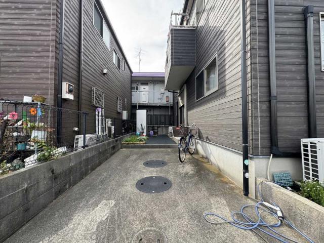 玄関(撮影年月:2025年10月)