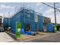 建築中