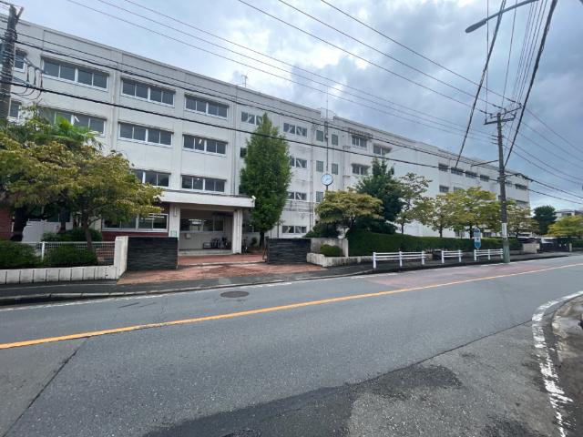 横浜市立新田中学校