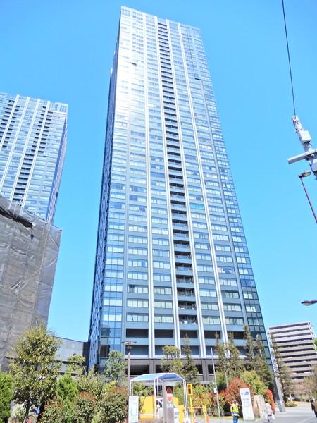 48階建てツインタワー