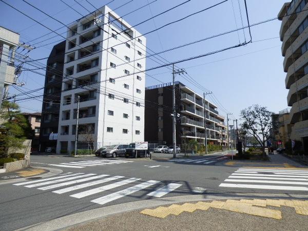 築8年、篠崎駅徒歩4分