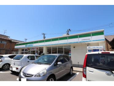 ファミリーマート新潟商業高校前店：440m