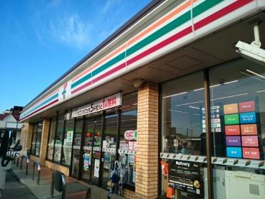 セブンイレブン新潟浜谷町店：740m