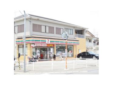 セブンイレブン枚方津田駅前店：223m