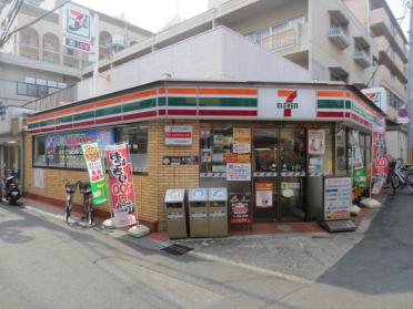 セブンイレブン寝屋川香里南之町店：238m