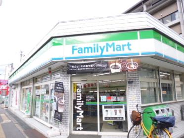 ファミリーマート寝屋川川勝町店：445m