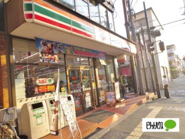 セブンイレブン寝屋川香里新町店：337m