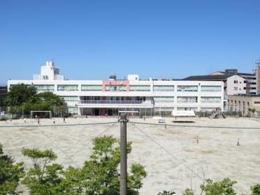 交野市立旭小学校：616m