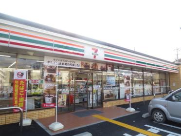 セブンイレブン枚方野村中町店：568m