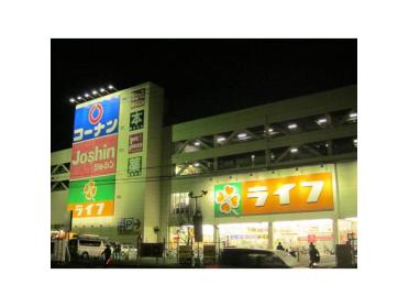 イズミヤ寝屋川店：1083m