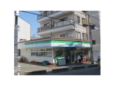 ファミリーマート寝屋川石津南町店：395m