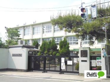 枚方市立津田小学校：1731m