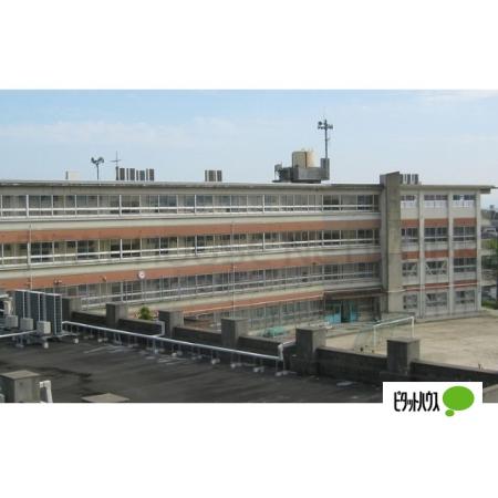 枚方市立第二中学校：988m