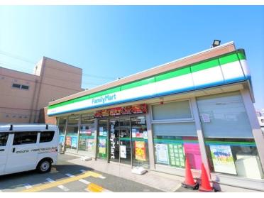 ファミリーマート淀川新高二丁目店：336m