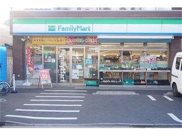 ファミリーマート豊島千早一丁目店：269m