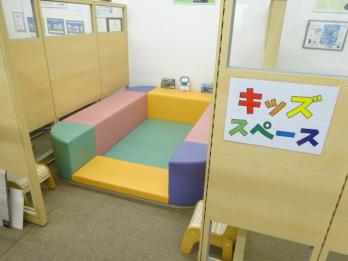 キッズスペース:小さなお子様がいらしても安心です