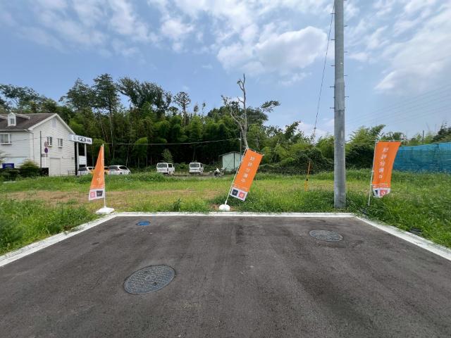 北西側から現地