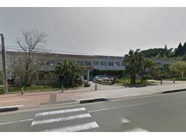 宮崎市立木花小学校：574m