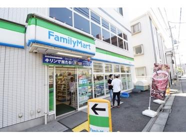 ファミリーマート川越新富町店：165m