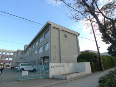 高砂市立曽根小学校：745m