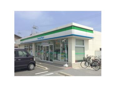 ファミリーマート彦根川瀬馬場町店：300m