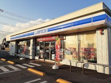 ローソン 成田５１号通店：500m