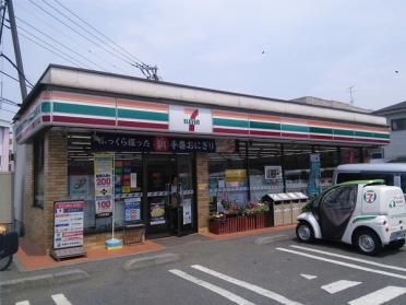 セブンイレブン川崎久末店：198m