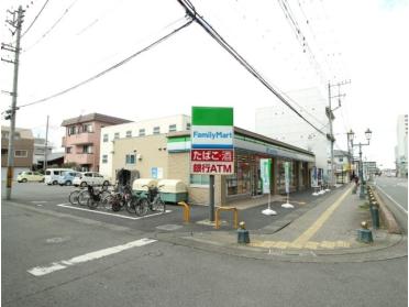 ファミリーマート若葉駅西口店：204m