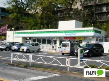 ファミリーマート用賀の杜店：428m